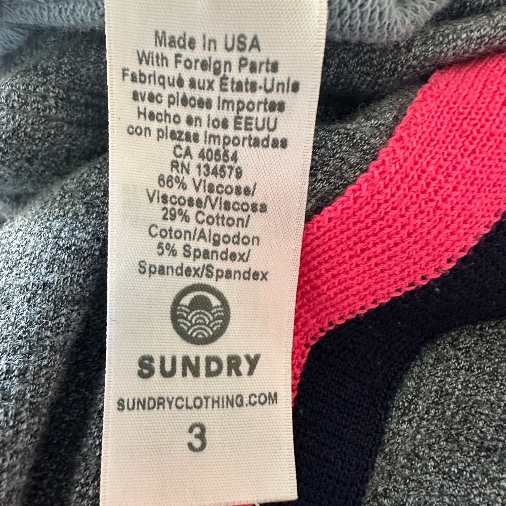 Sundry cropped sweatpants, size large (3) - Picture 11 of 13